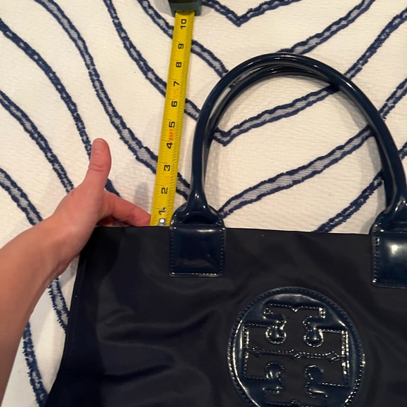 Tory Burch nylon  and patent navy tote - Picture 3 of 10